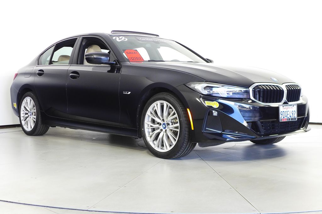 Thumbnail: 2023 BMW 3 Series - 4
