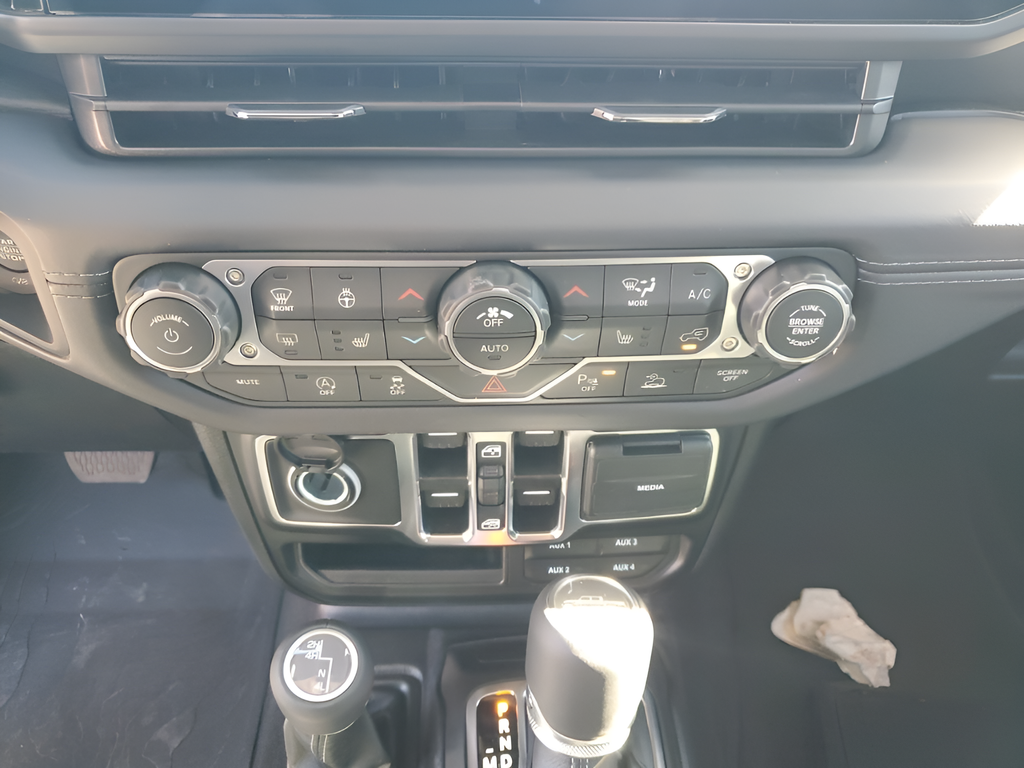 New Car 2025 Jeep Gladiator  For Sale Under $50,000 In Austin, Texas