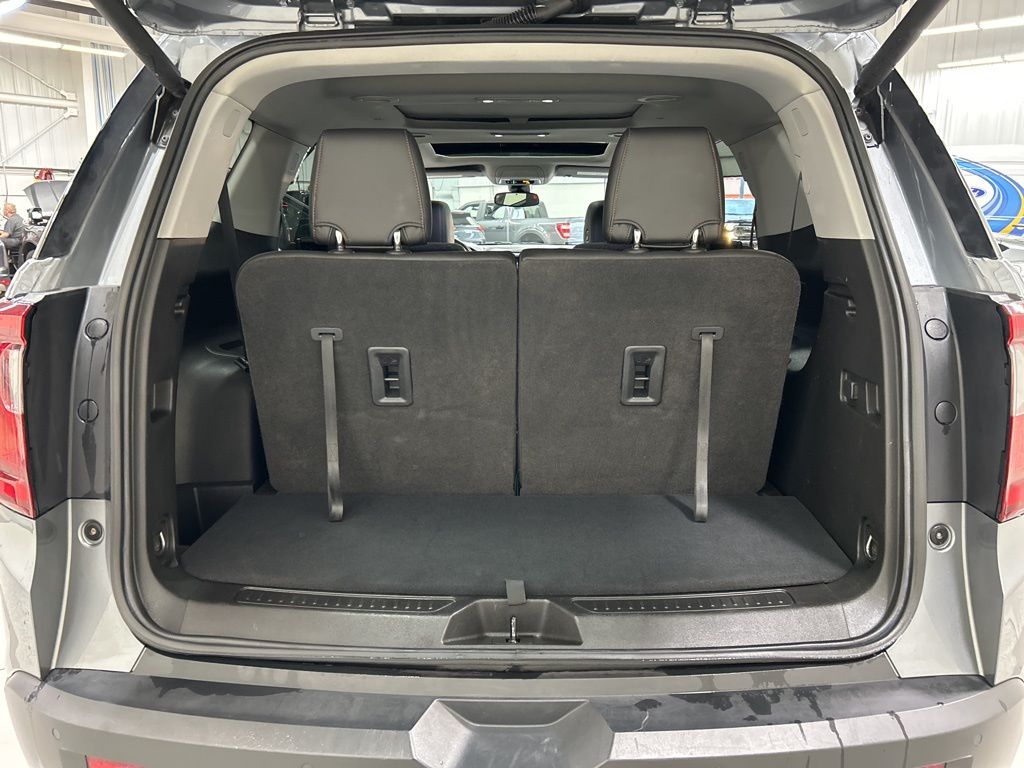 used 2022 GMC Acadia car, priced at $29,972