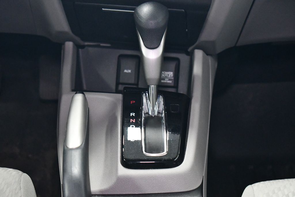 Thumbnail: 2015 Honda Civic - 18