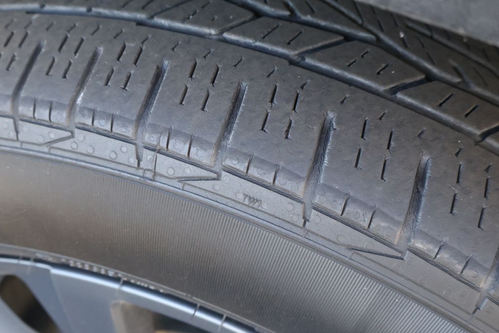 Thumbnail: 2023 Chevrolet Traverse - 6