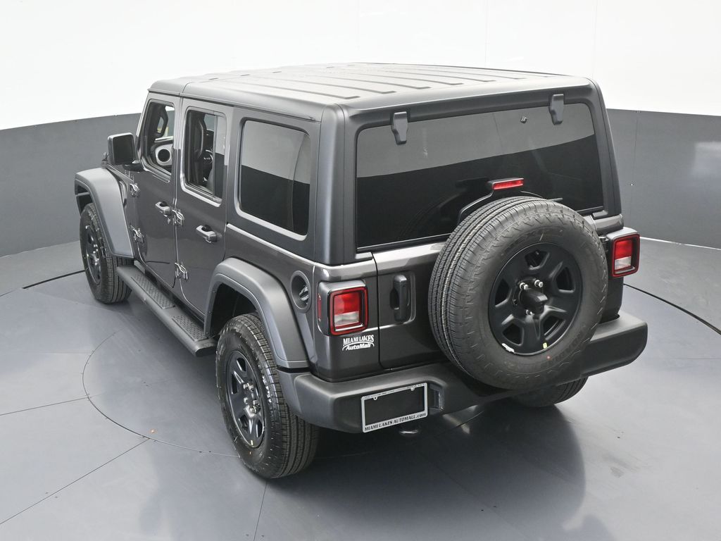 New 2026 Granite Crystal Metallic Clearcoat Jeep Sport image 42