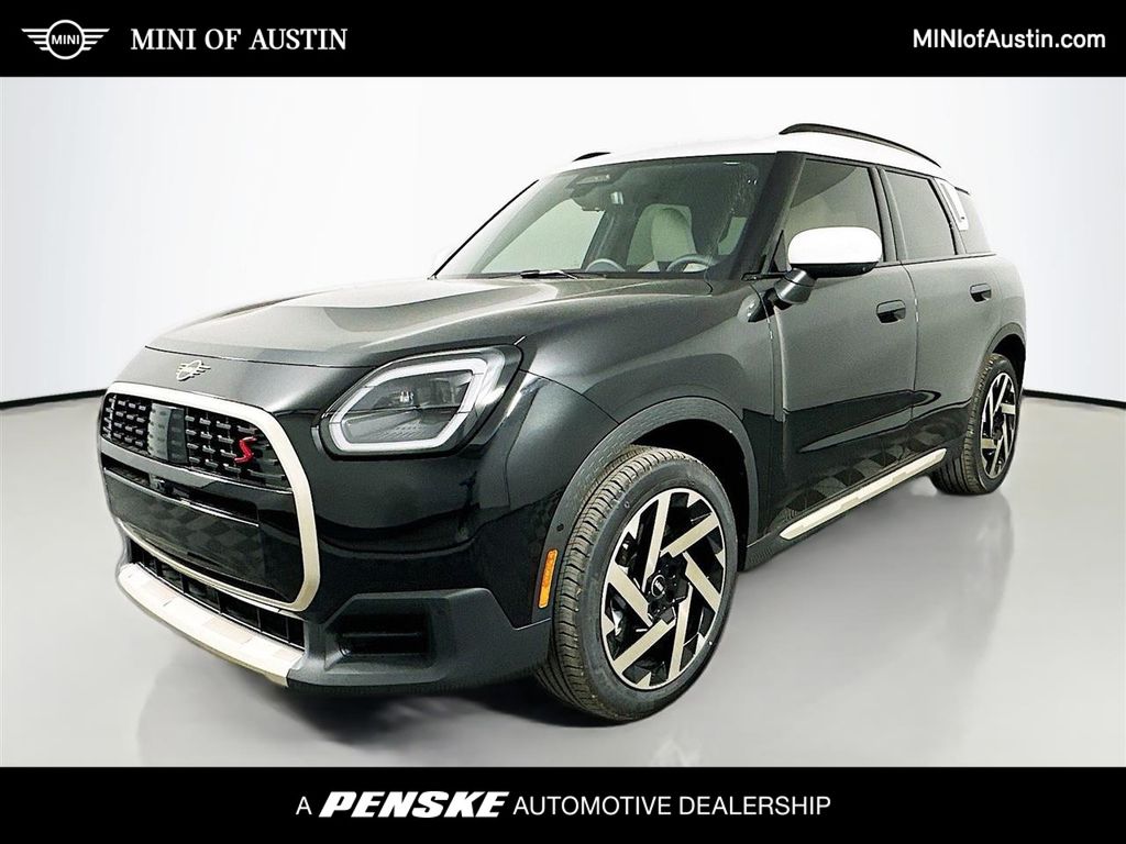 2025 MINI Cooper Countryman Base Hero Image