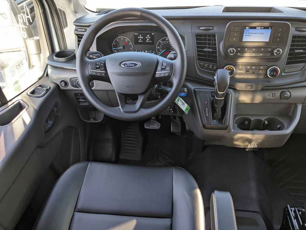 2024 Ford Transit 250