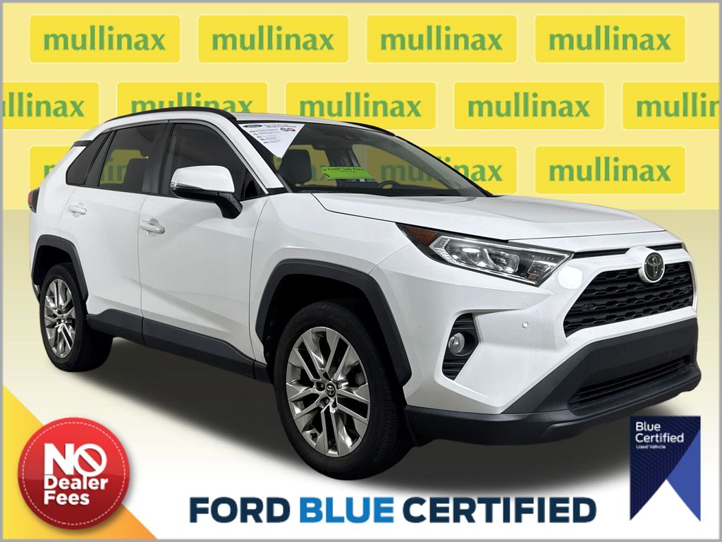 2020 Toyota RAV4 XLE Premium