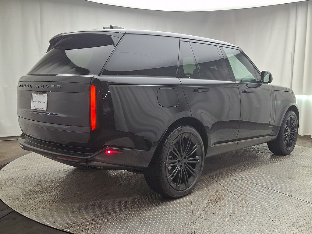 Thumbnail: 2026 Land Rover Range Rover - 3