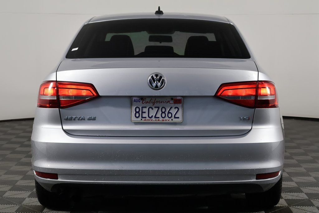 Thumbnail: 2015 Volkswagen Jetta - 5