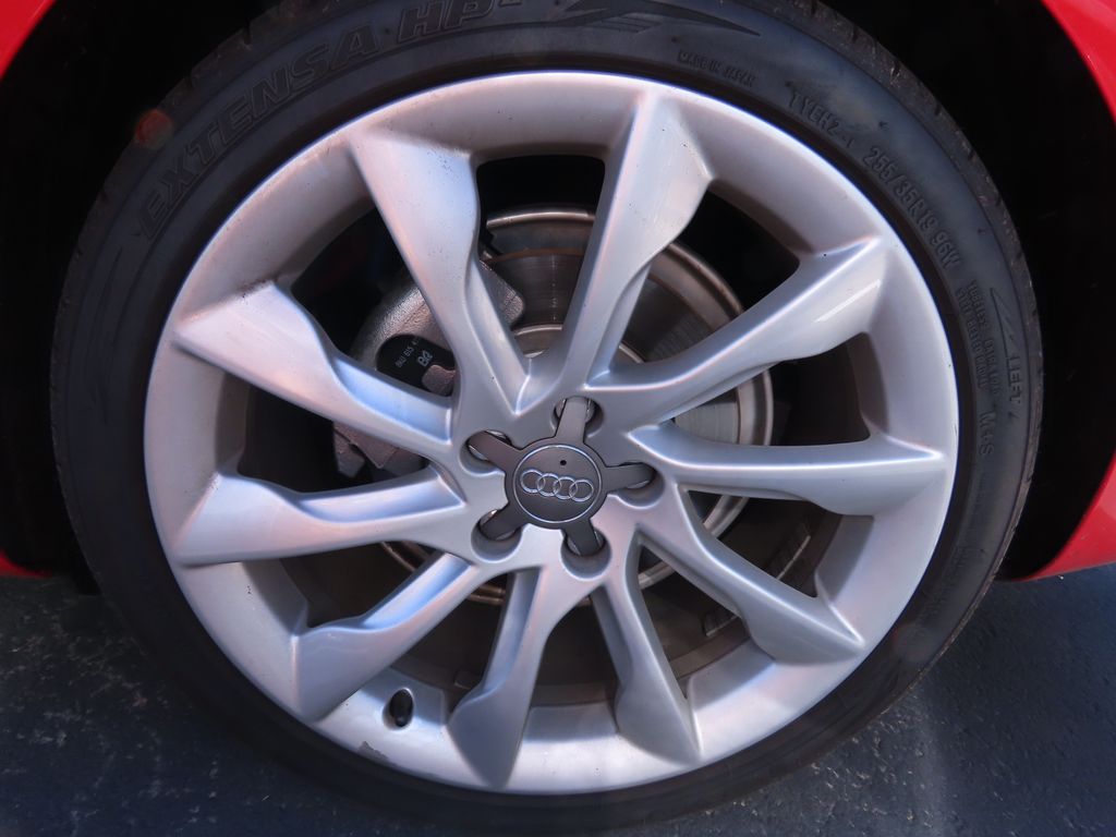 Thumbnail: 2013 Audi A5 - 16