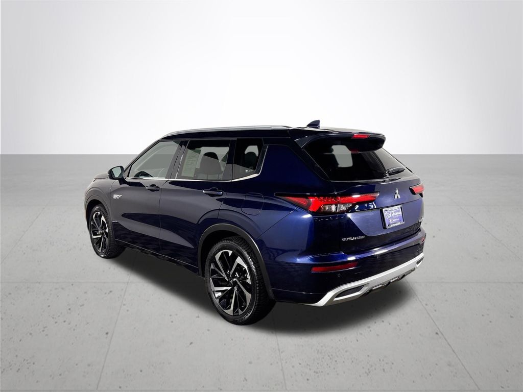 2023 Mitsubishi Outlander PHEV SEL