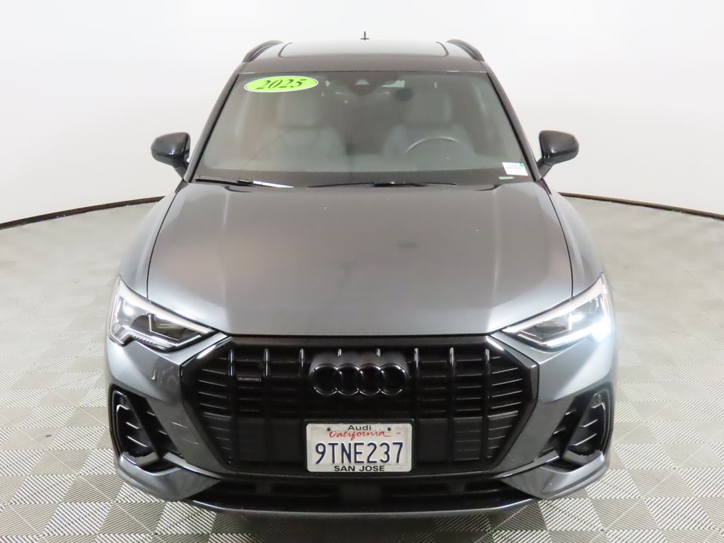 Thumbnail: 2025 Audi Q3 - 8