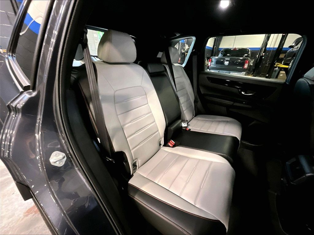 2026 Honda CR-V Hybrid — photo 16