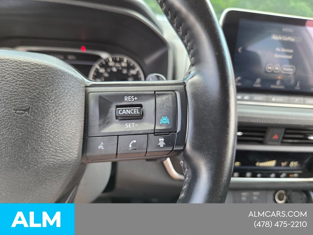 Used 2025 Silver Nissan SV image 26