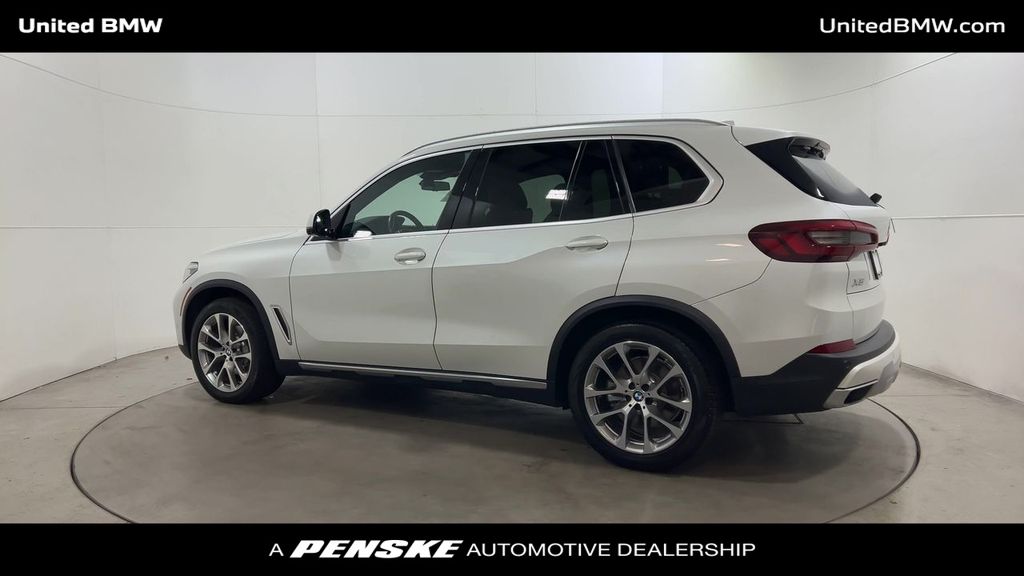 Thumbnail: 2020 BMW X5 - 6