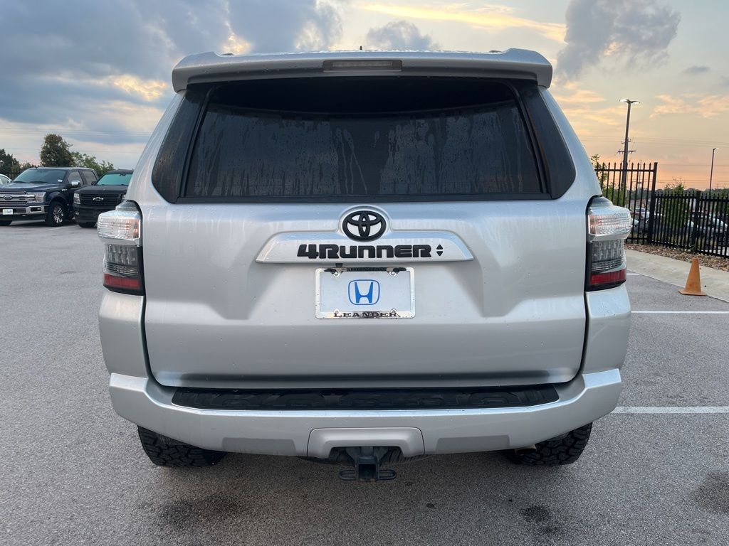 Thumbnail: 2022 Toyota 4Runner - 5