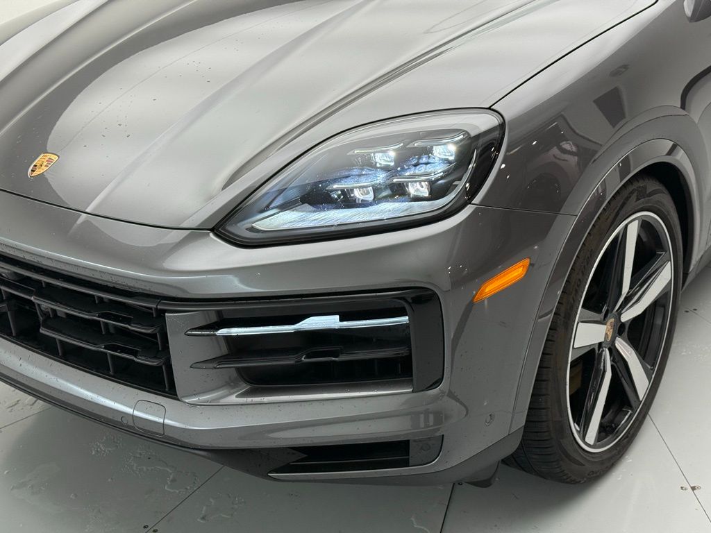2025 Porsche   28