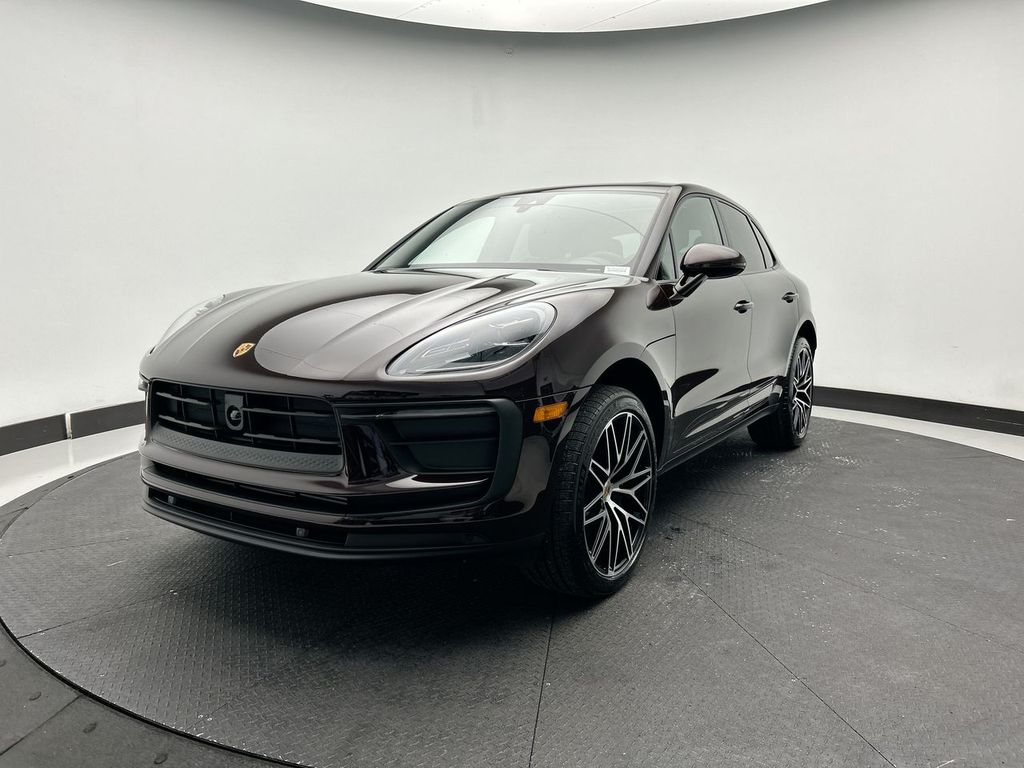 2024 Porsche Macan  -
                West Long Branch, NJ