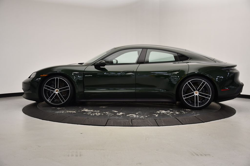 Thumbnail: 2025 Porsche Taycan - 2