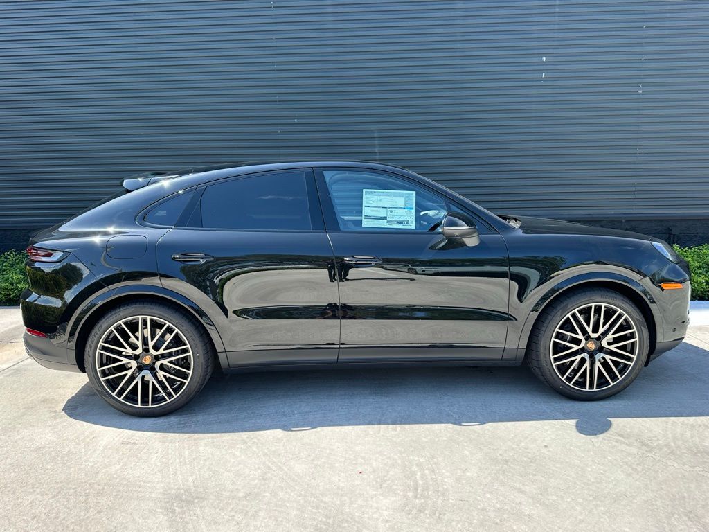 Thumbnail: 2025 Porsche  - 8