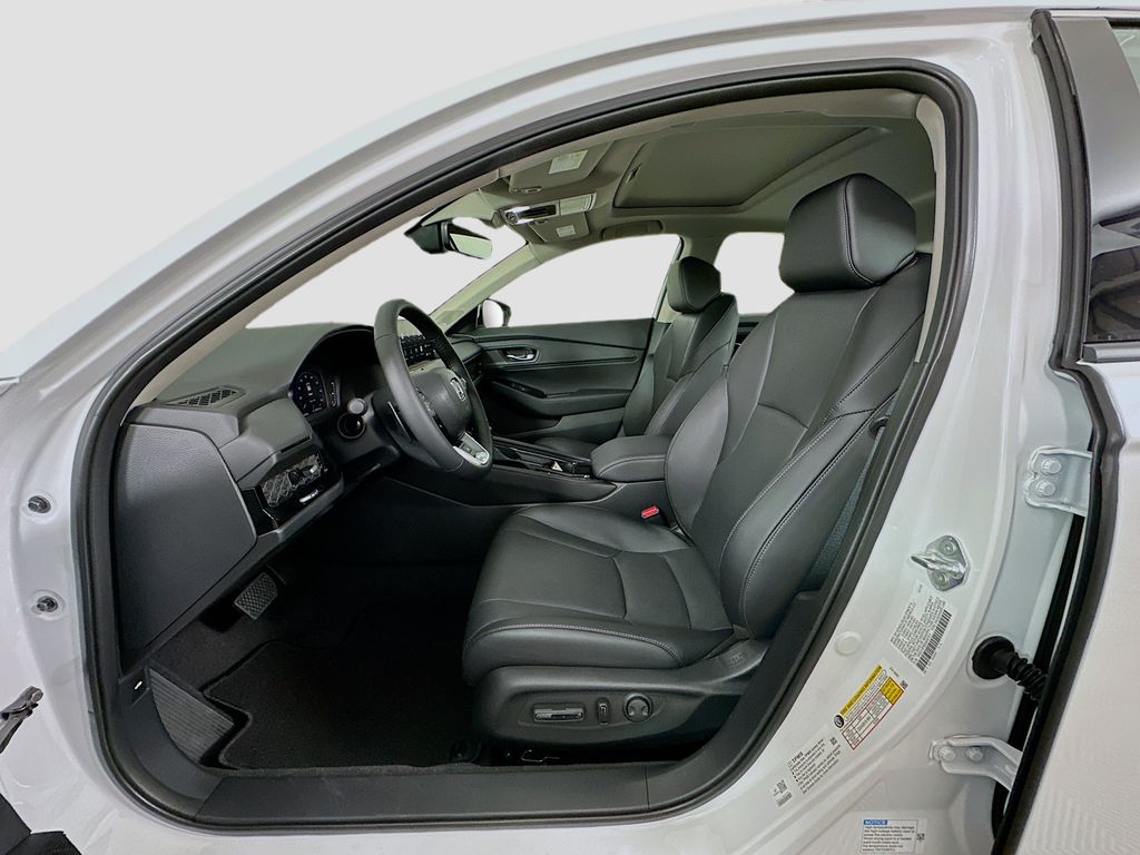 Thumbnail: 2025 Honda Accord - 16