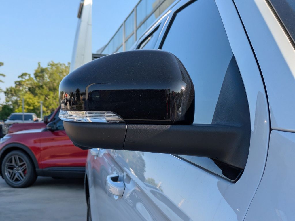 2025 Ford Expedition Platinum MAX