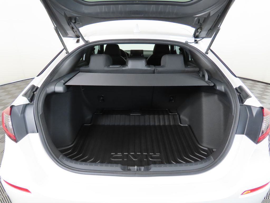 2025 Honda Civic Sport 29