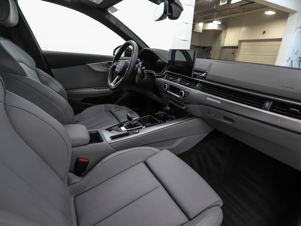 Thumbnail: 2022 Audi A4 - 29