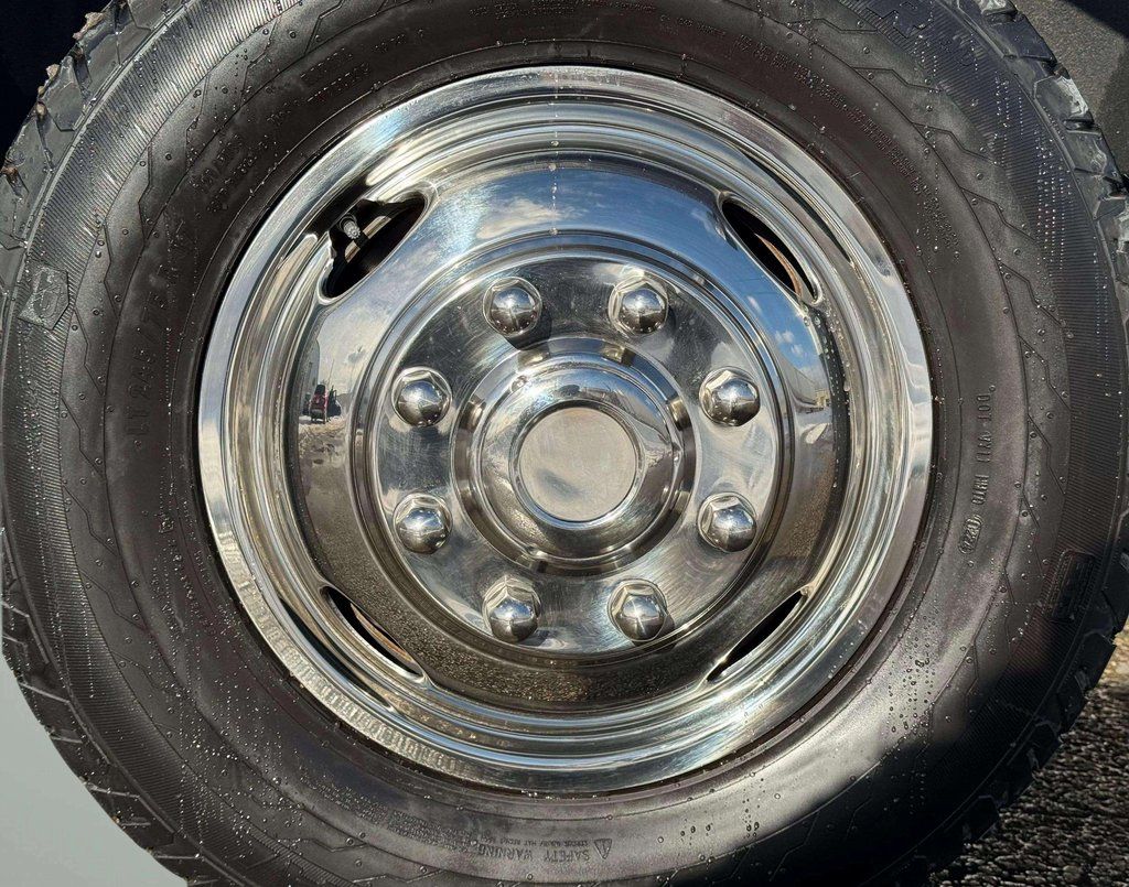 Used 2020 Oxford White Ford XL image 24