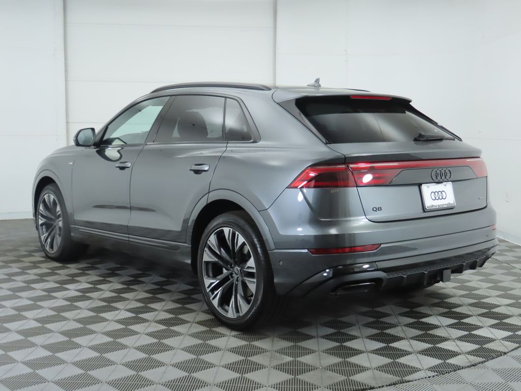 Thumbnail: 2025 Audi Q8 - 7