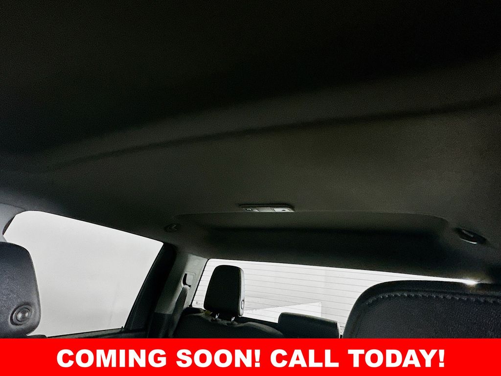 Used 2022 White Chevrolet Work Truck image 20