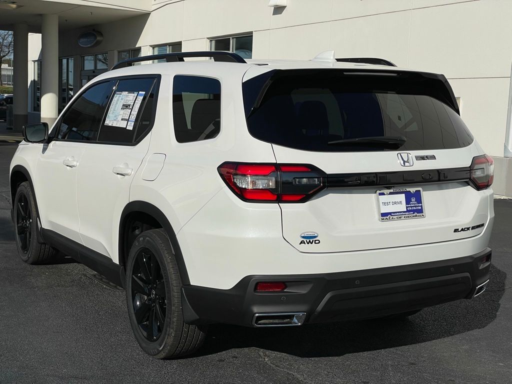 2025 Honda Pilot Black Edition 3