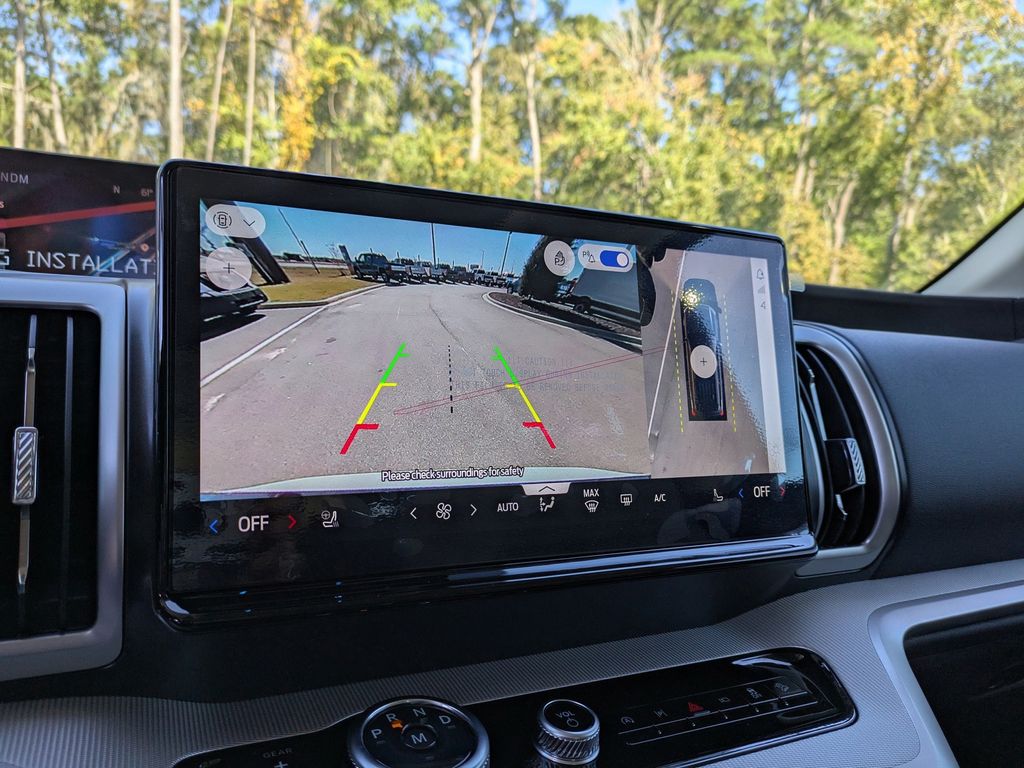 2025 Ford Expedition Active MAX