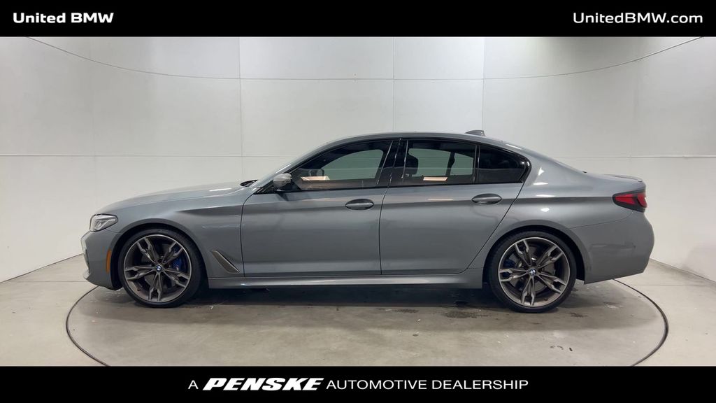 Thumbnail: 2023 BMW 5 Series - 5