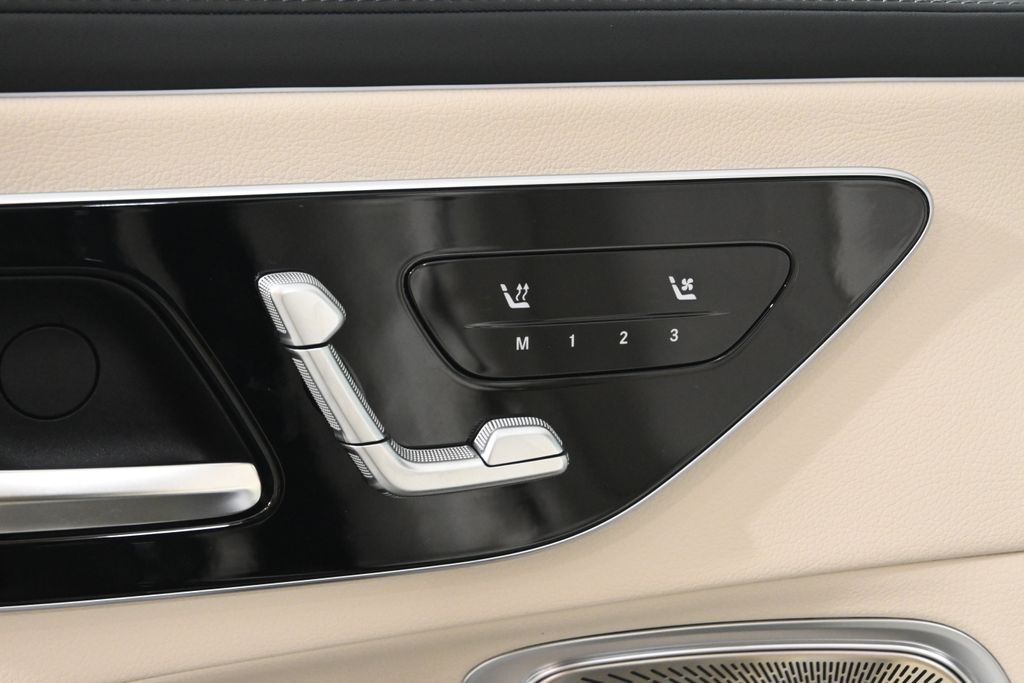 Thumbnail: 2026 Mercedes-Benz CLE - 23