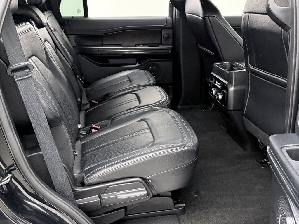 Thumbnail: 2019 Ford Expedition - 20