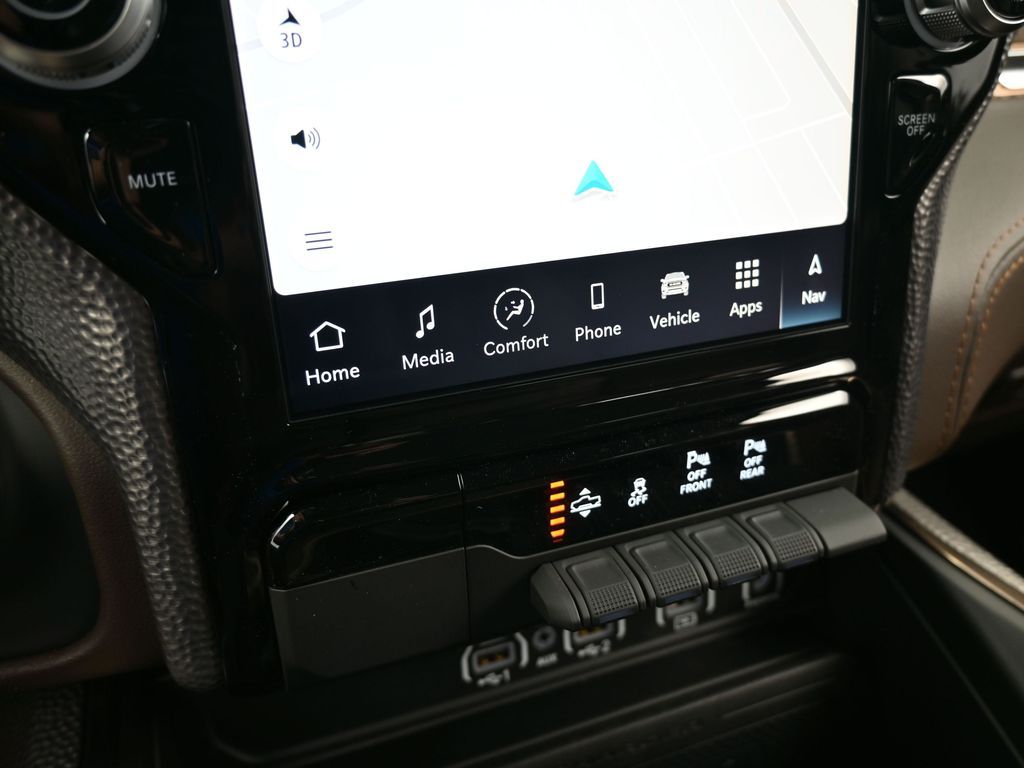 Used 2025 Diamond Black Crystal Pearlcoat Ram Limited image 21