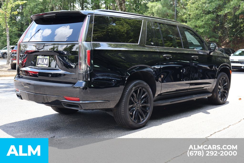 Used 2023 Black Cadillac Luxury image 5