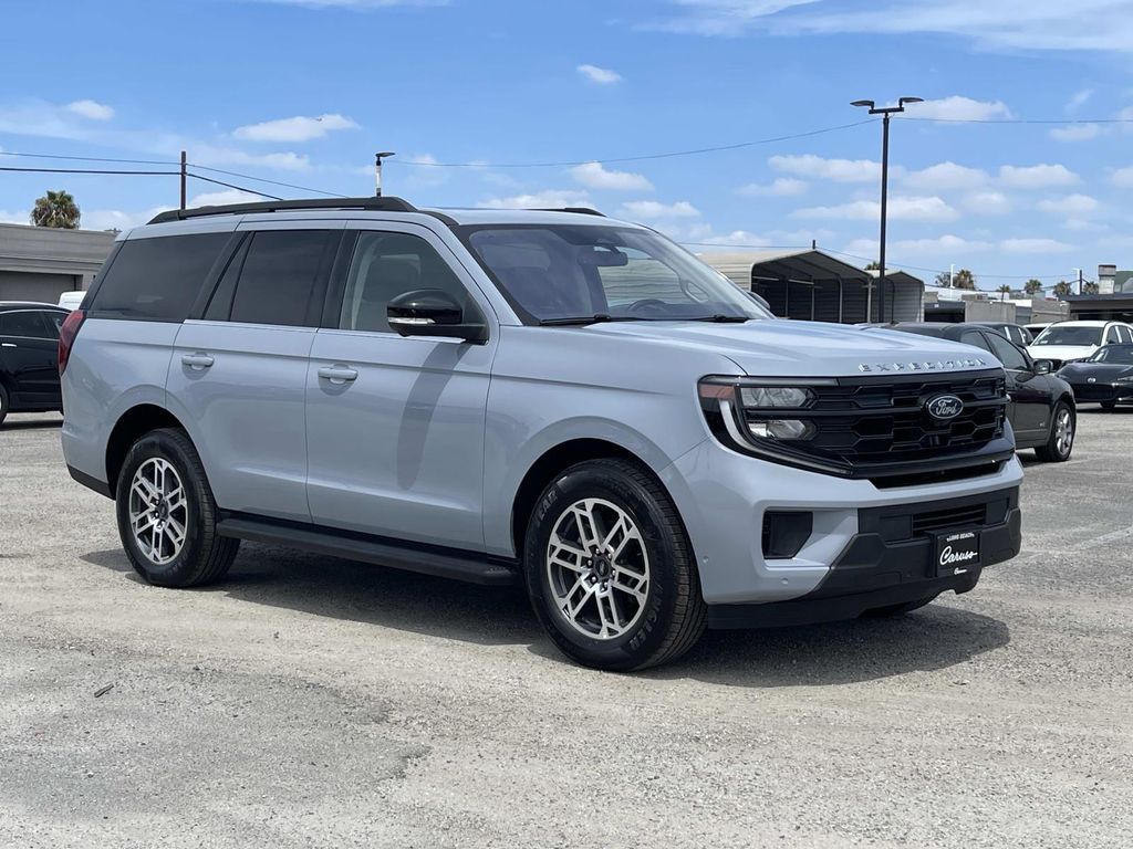 Gray Metallic 2025 Ford Expedition SUV / Crossover 4X2 Automatic