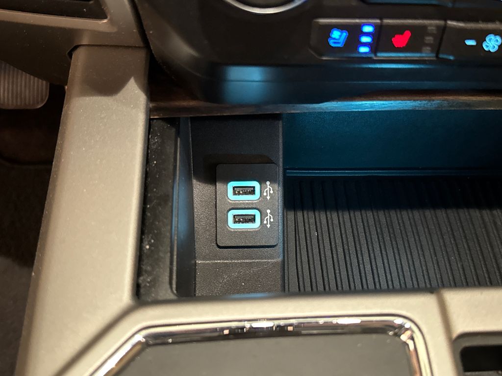 Used 2018 Black Ford Lariat image 29