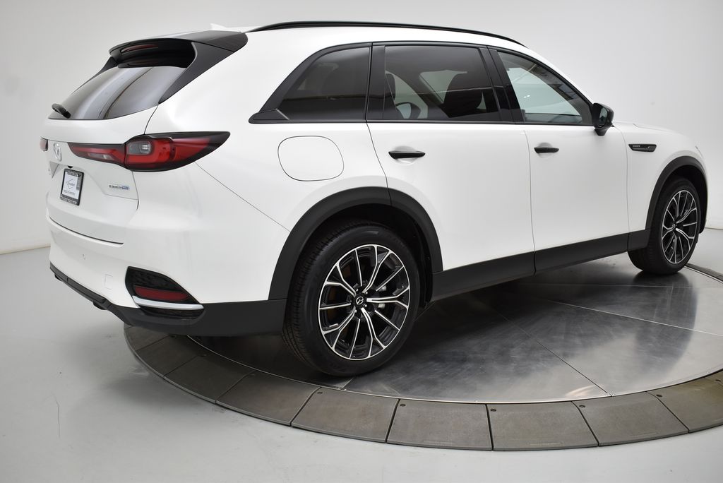 2025 Mazda CX-70 PHEV Premium photo