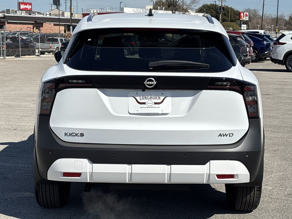 New 2026 Nissan Kicks SUV