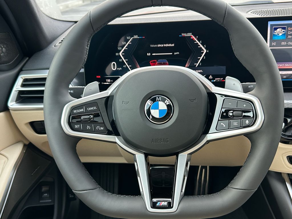 Thumbnail: 2026 BMW 3 Series - 18