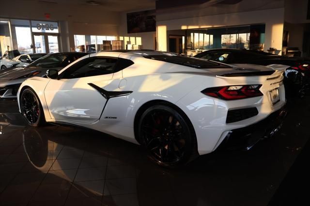 Thumbnail: 2026 Chevrolet Corvette - 4