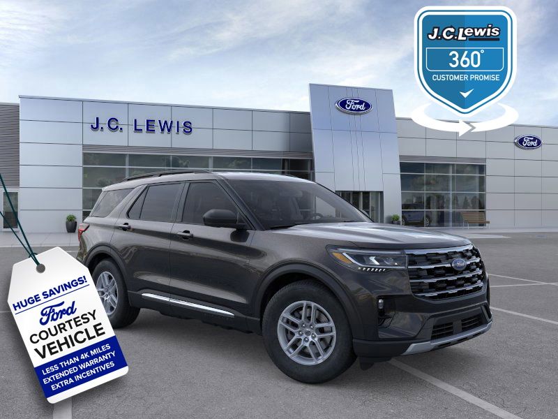 2025 Ford Explorer Active