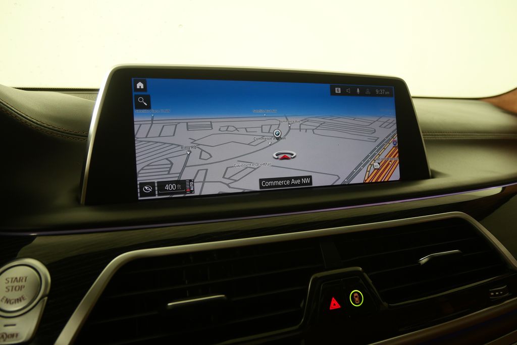 Thumbnail: 2021 BMW 7 Series - 28