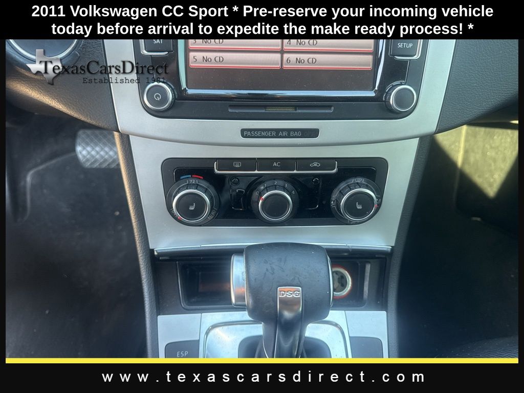 2011 Volkswagen CC Sport 10