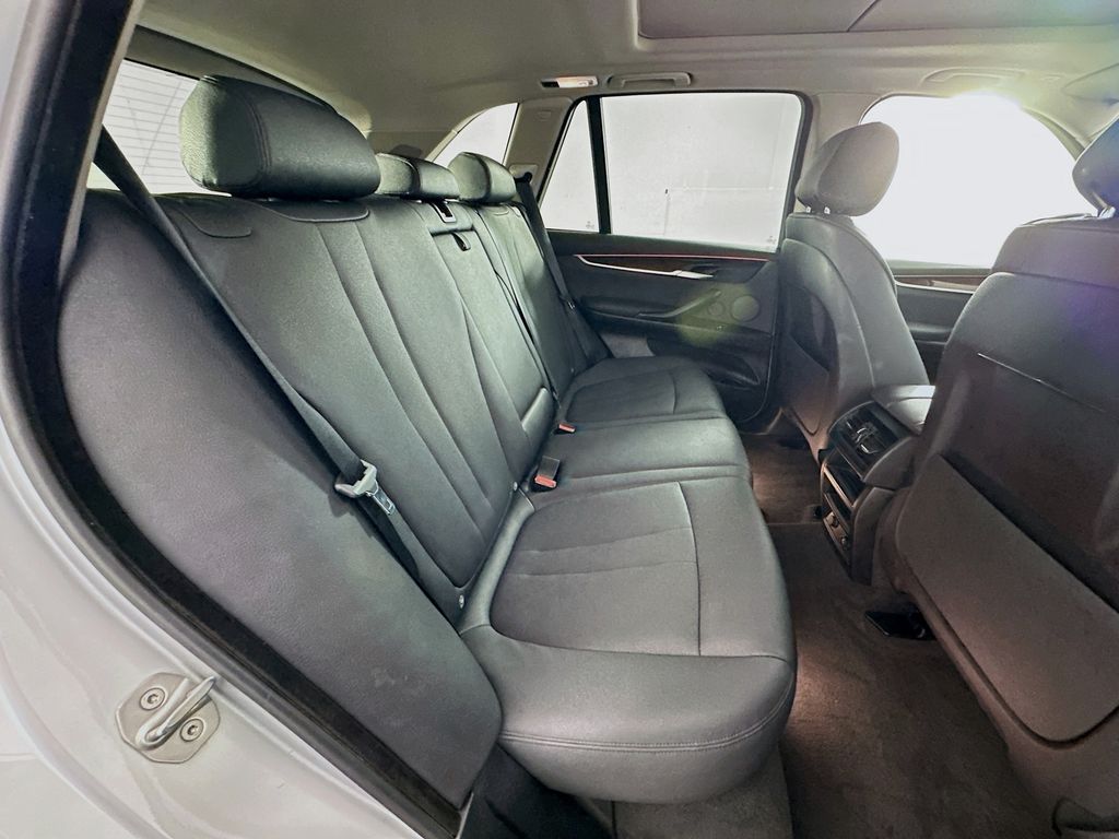 Thumbnail: 2016 BMW X5 - 28