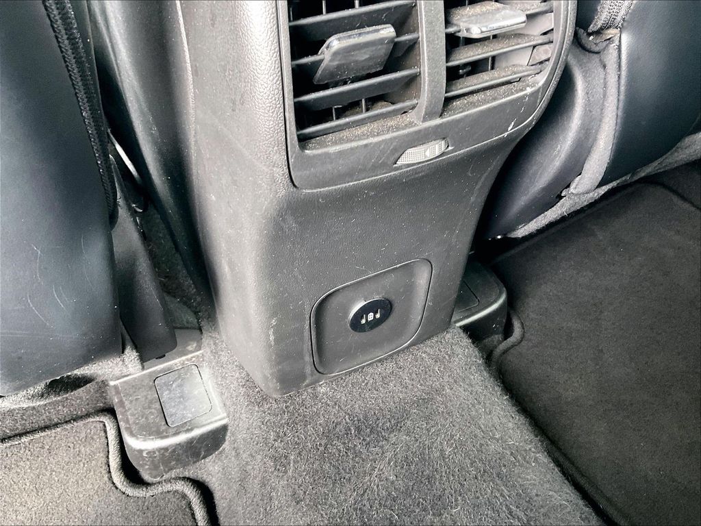 2025 Ford Escape — photo 25