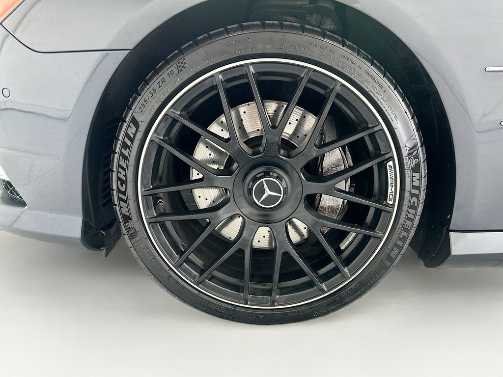 Thumbnail: 2015 Mercedes-Benz SL-Class - 24