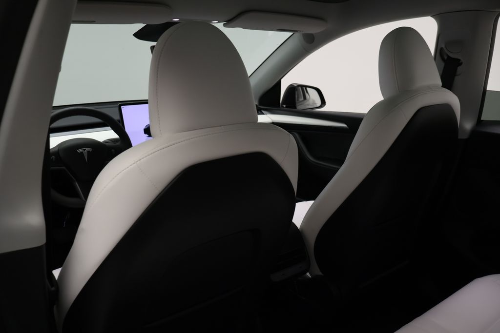 Thumbnail: 2025 Tesla Model Y - 20