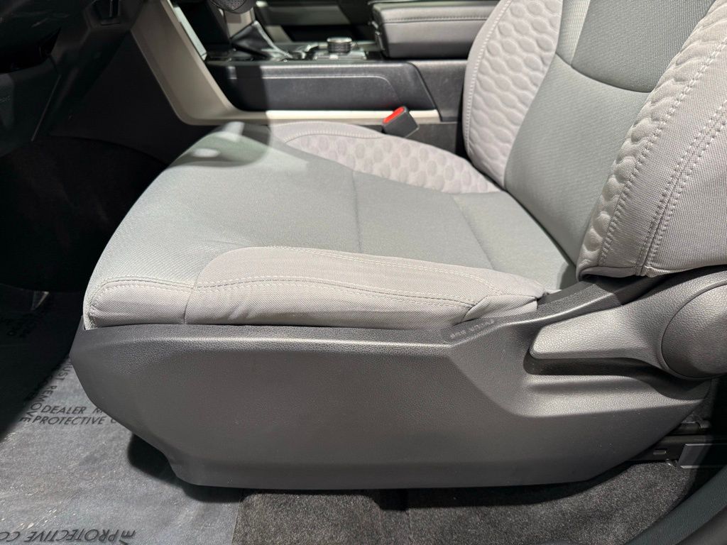 Thumbnail: 2024 Toyota Tundra - 12